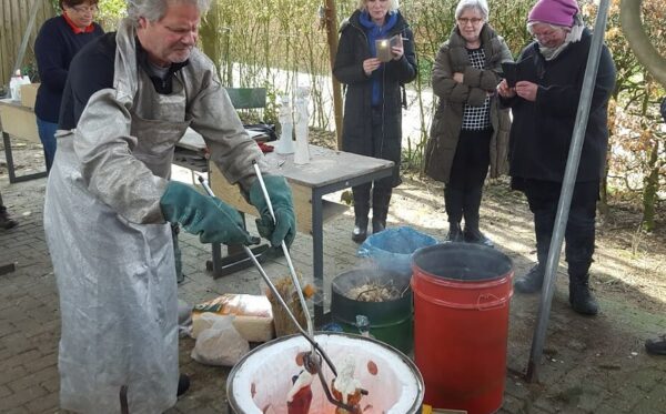 ZWEITÄGIGER RAKU-WORKSHOP BEIM KUNSTKREIS HAREN E.V